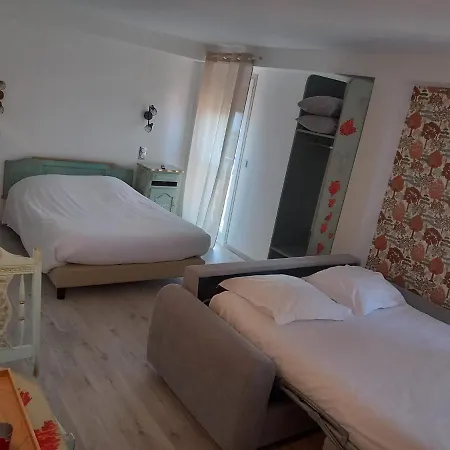 Hotel Cit'hotel Le Montreal 2*