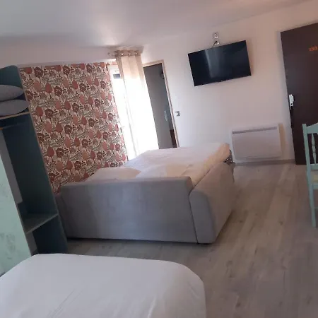 Cit'hotel Le Montreal 2* Châlons-en-Champagne