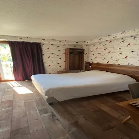 Cit'hotel Le Montreal 2* Chalons-en-Champagne