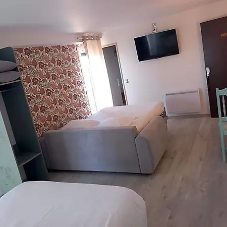 Cit'hotel Le Montreal Châlons-en-Champagne