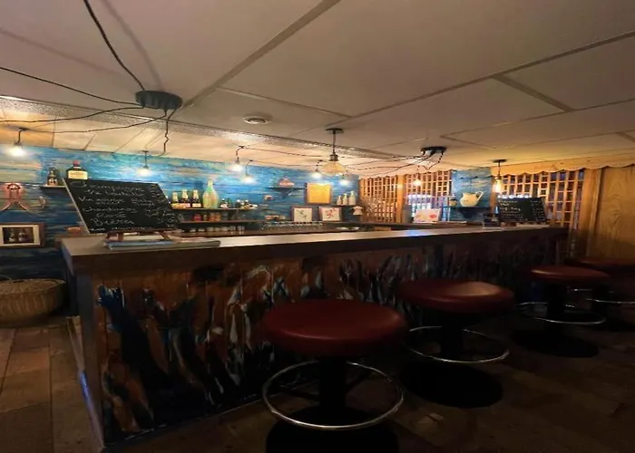 Hotel Cit'hotel Le Montreal 2*